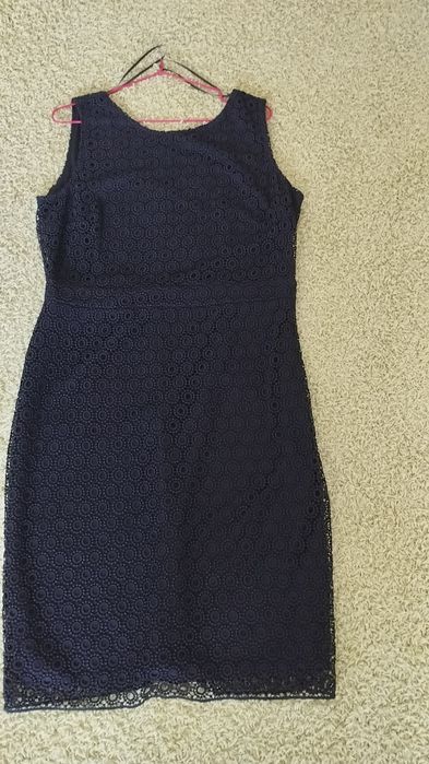 Платье кружевное черное