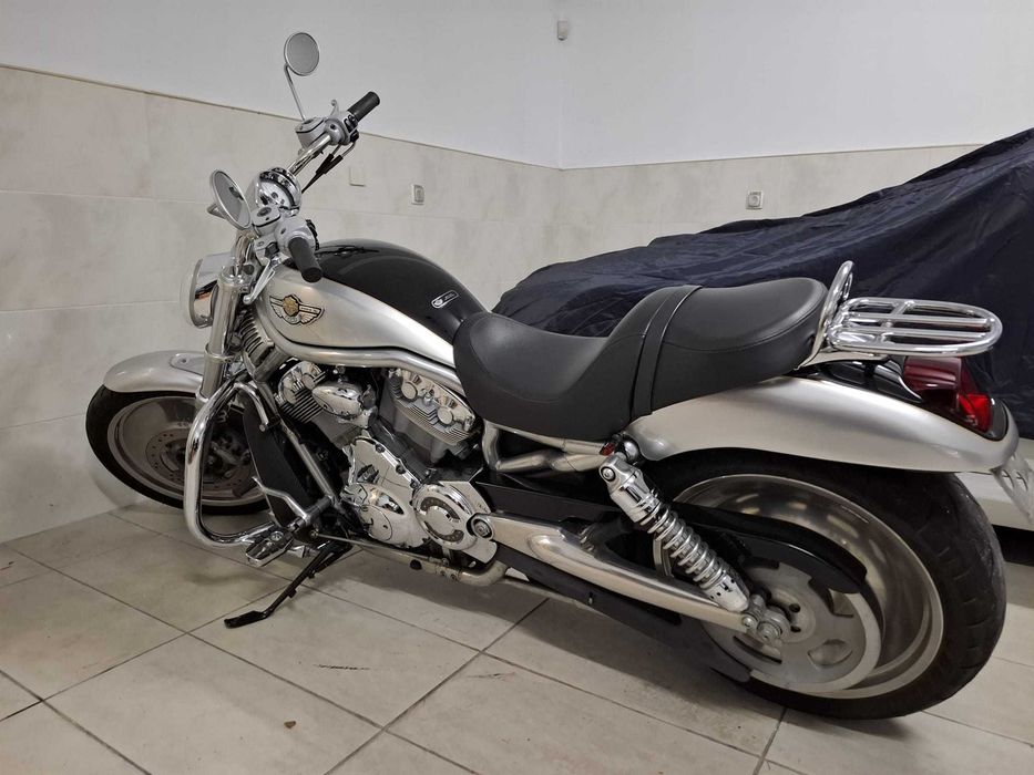Harley Davidson VRod -100th Anniversary Special edition