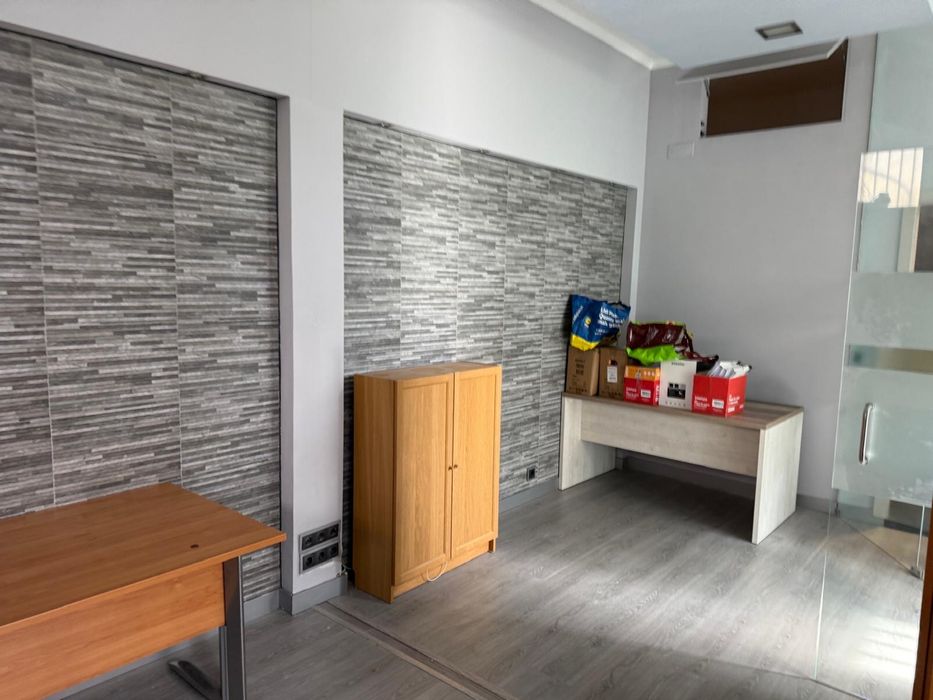 Escritório Moderno | 50 m² | Excelente Localização | Rinchoa