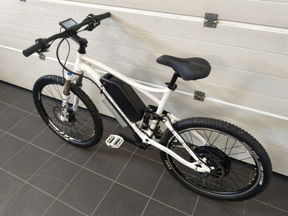Pancerny Szybki FULL Moc 2000 Ebike Rower Górski Merida 1-20 XT L-51cm