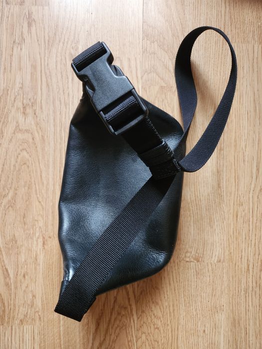 Balenciaga Nerka Italy.