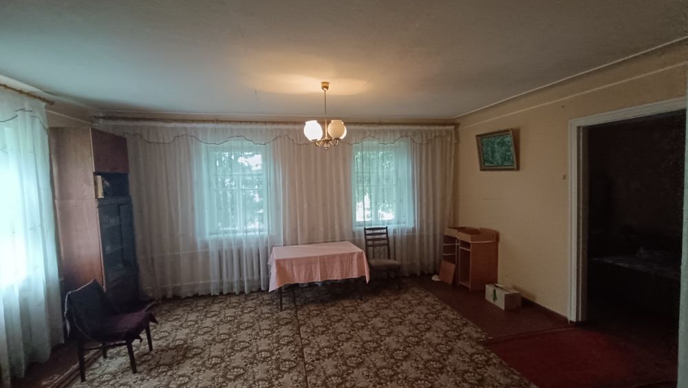 Будинок 102 м², 15 соток, 4 кімнати, 3 гаражі, с. Малинівка, Чугуїв
