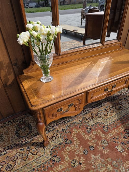 Toaletka w stylu ludwikowskim lustro Ludwik #1748 Stylowy Węgrów