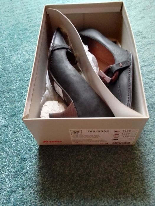 Damskie buty,nowe szpilki