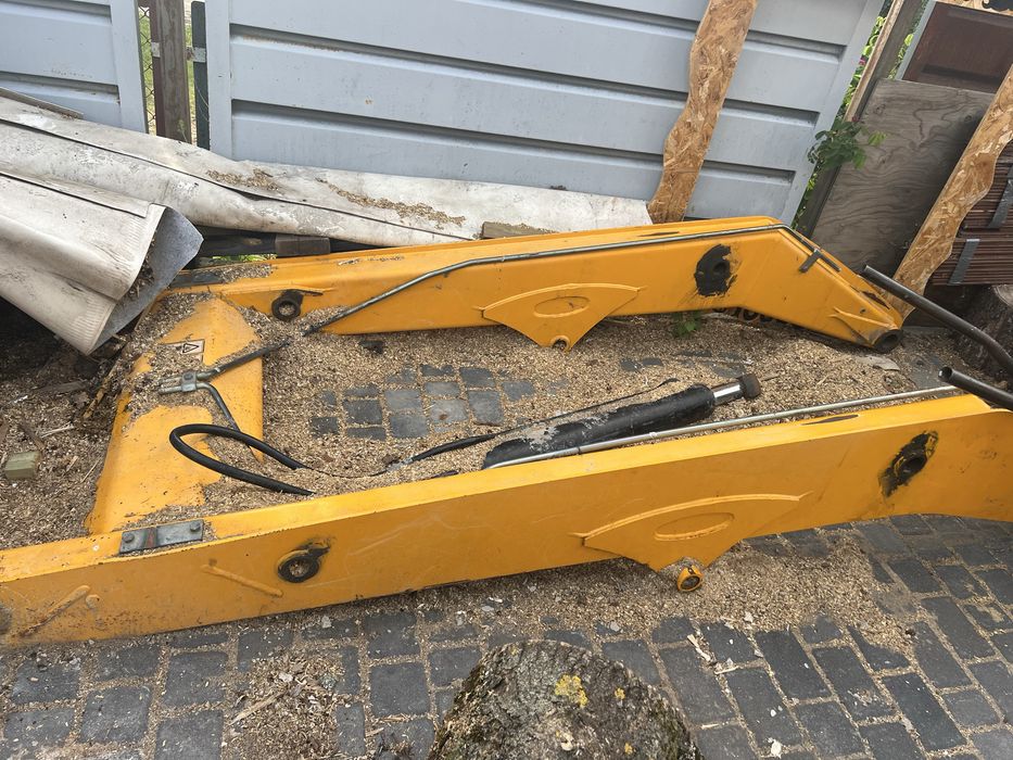 Ramie przednie do JCB 3CX 4CX