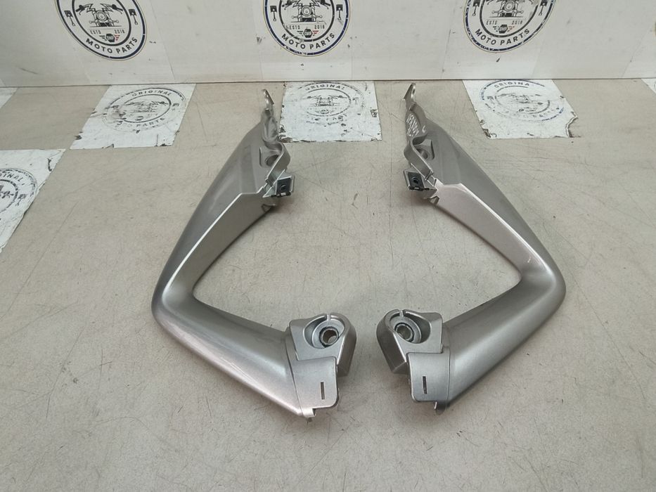 Pegas apoio traseiroHonda VFR800X