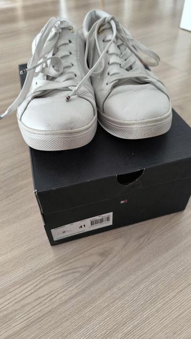 Sneakersy Tommy Hilfiger białe  41