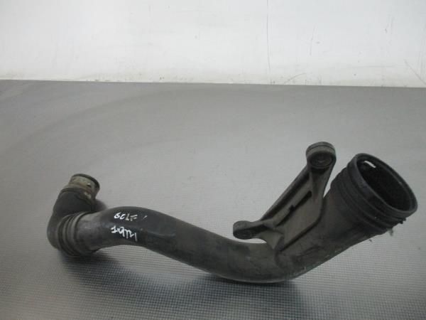 Tubo do intercooler VOLKSWAGEN Golf V (1K1)