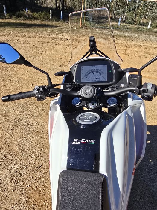 Moto Morini X-Cape 650