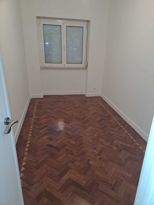 Apartamento T3 em Bom estado