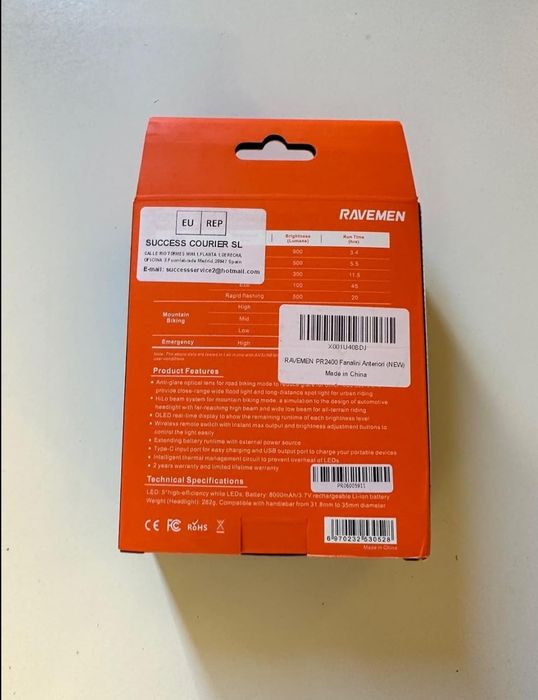 RAVEMEN PR2400 luz bicicleta frontal