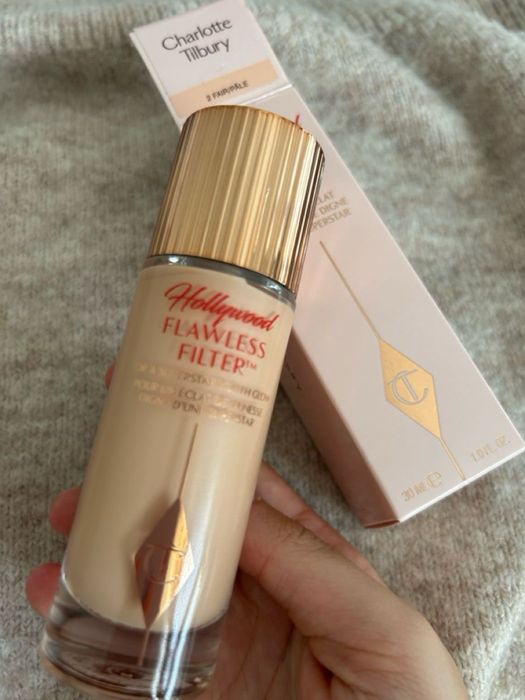 Charlotte Tilbury Hollywood Flawless filter