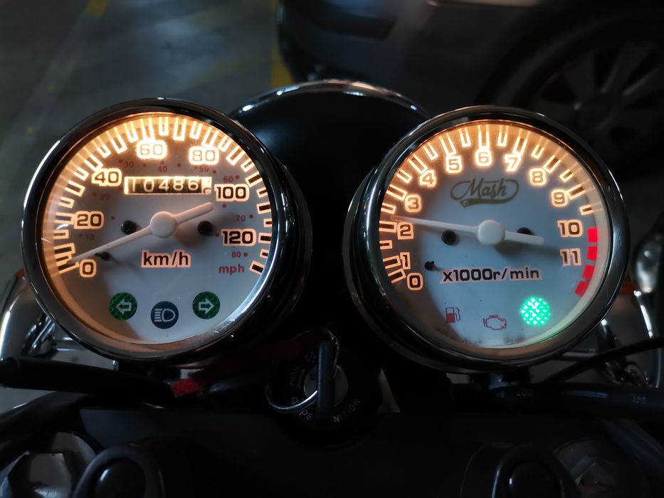 Mash Black Seven 125