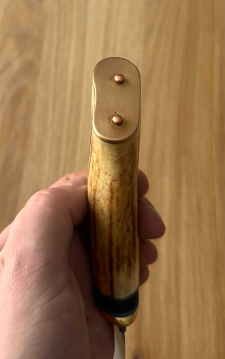 nóż myśliwski turystyczny