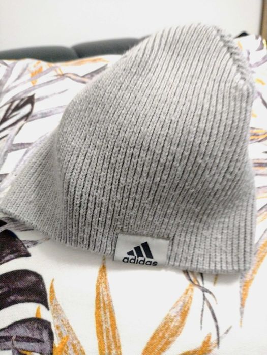 Czapka Adidas szara róż. Uniwersalny