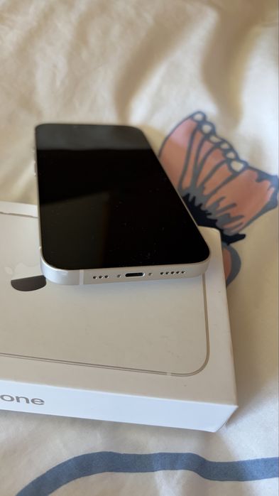iPhone 13 128GB – Starlight