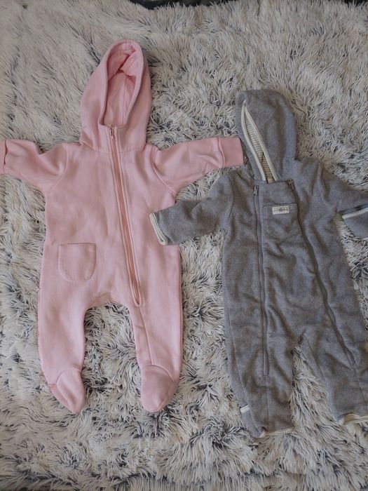 Продам два комбінезона для дівчинки