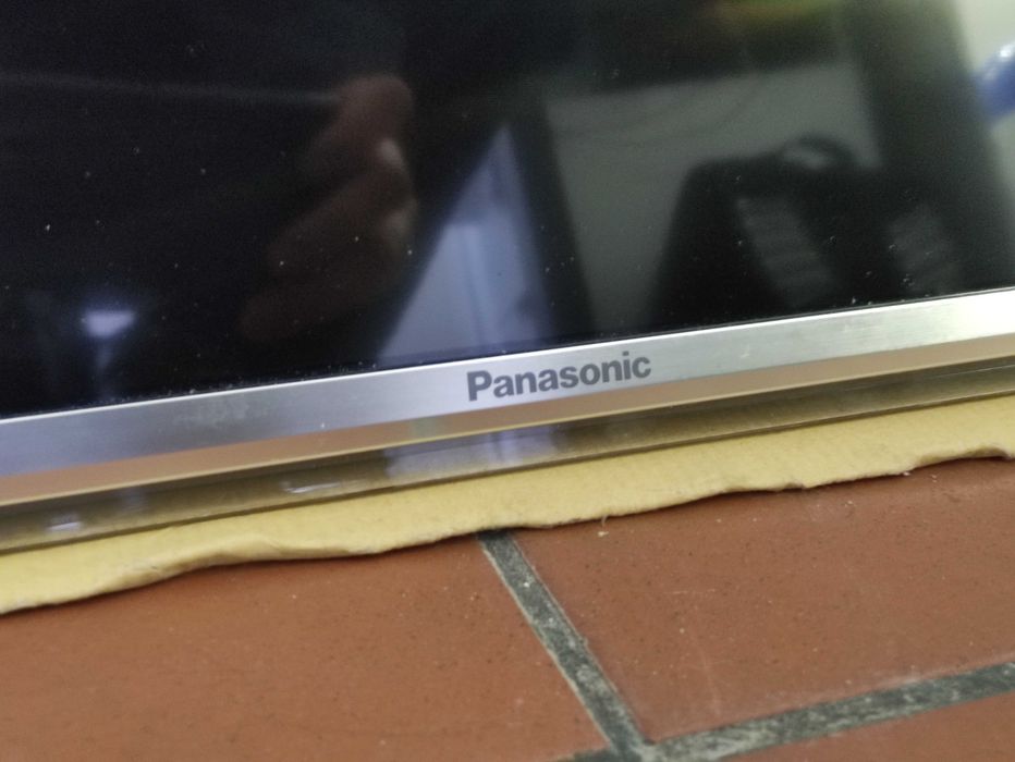 Telewizor Panasonic 42 cale Smart TV TX-L42FT60B