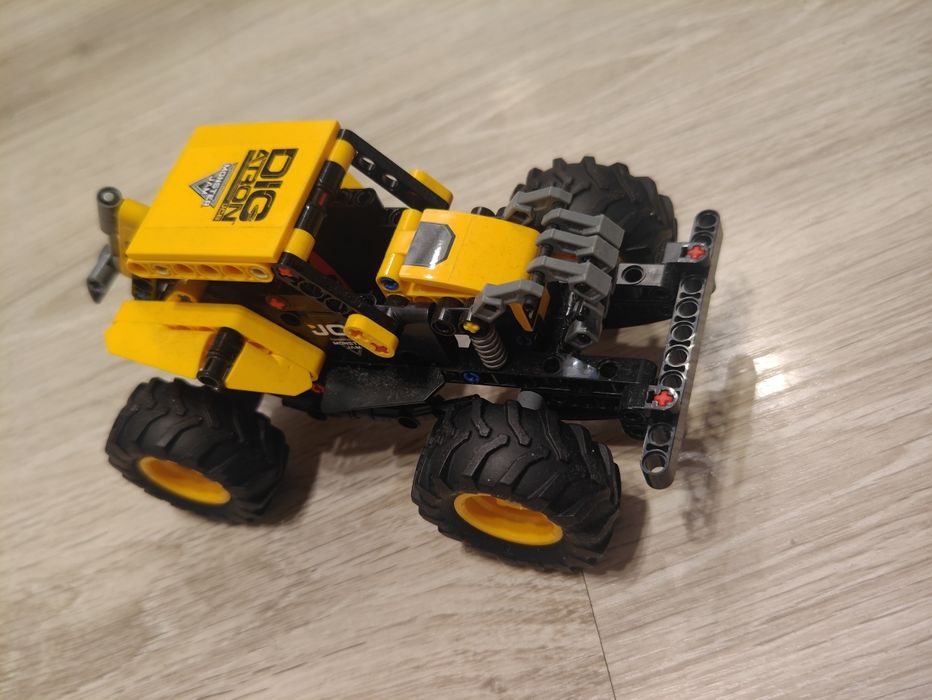 LEGO 42199 Technic Monster Jam