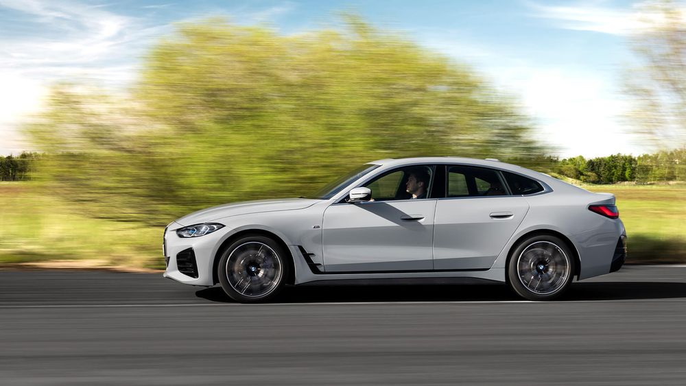 BMW Seria 4 Sedan szary lewy bok