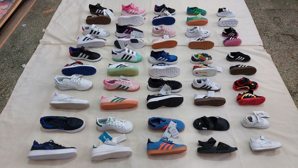 Дитяче взуття Adidas Reebok  оптом сток