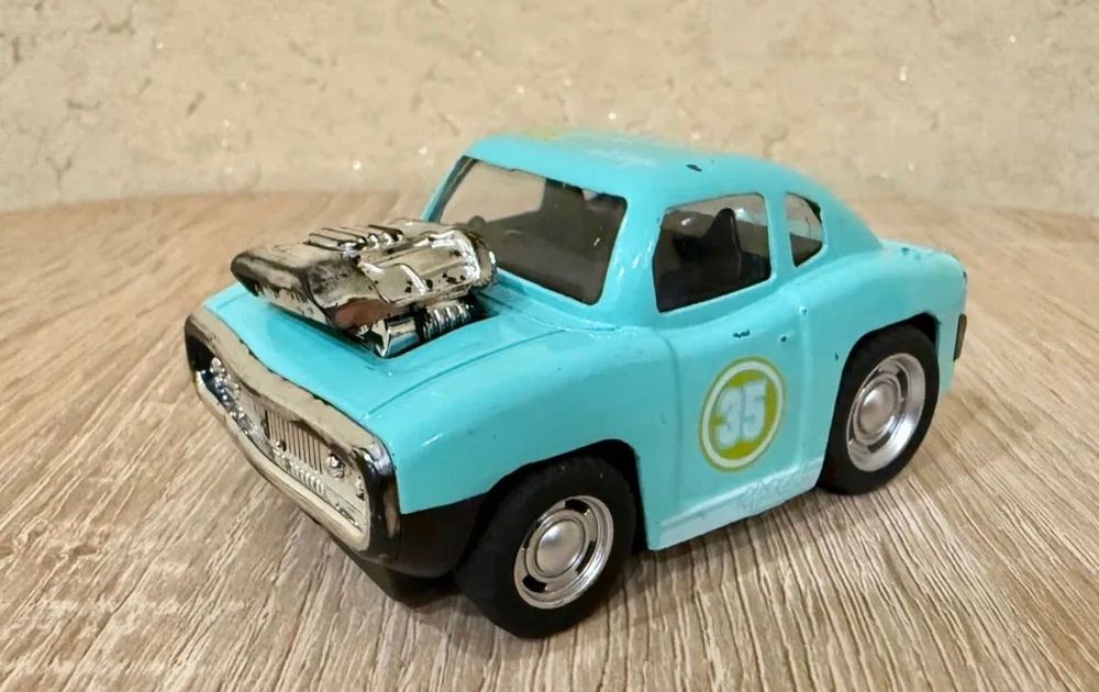 Дитячі гумові машинки для найменших діток, автобус та червона машинка