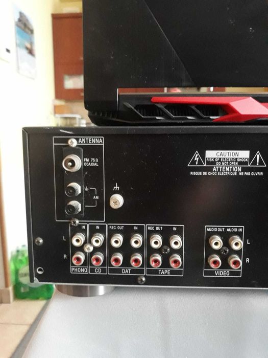 Amplituner SONY GX70ES