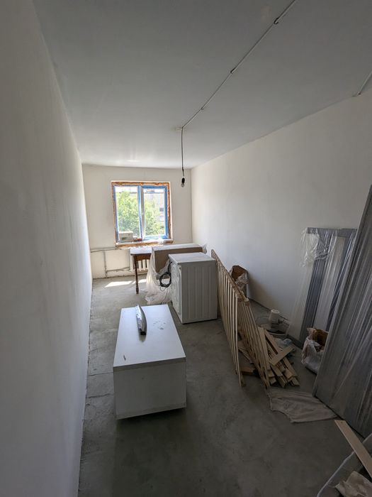 Терміново!  Продаж 2-кімнатни квартири 45,2 м² біля центру