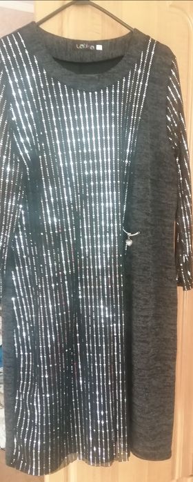 Жіноча сукня сірого кольору з блискавками 60 розмір