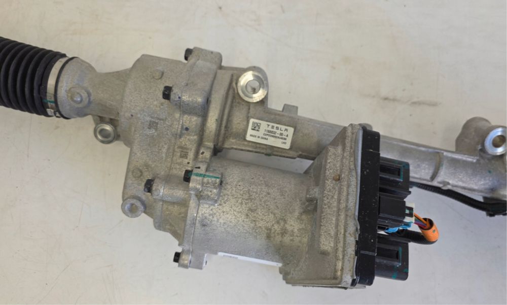 Tesla Model 3 Y рульова рейка highland juniper