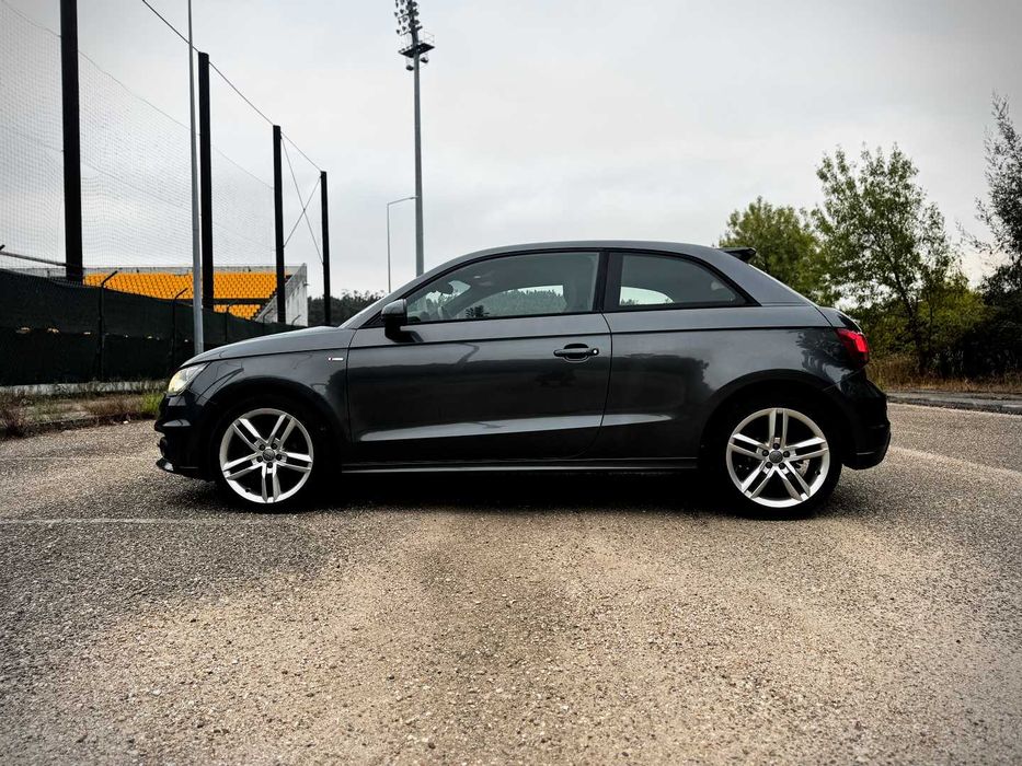 Audi A1 1.6 Tdi Bancos Desportivos Sline