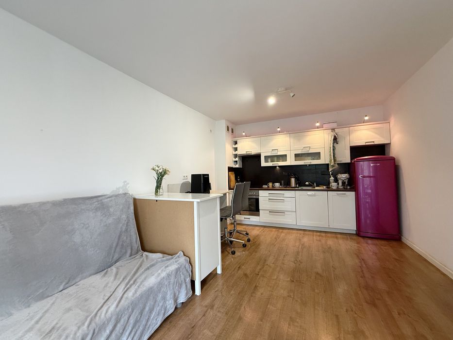Nowsze budownictwo/os. Rusa 53/od 1 października - 2 pokoje, garderoba, balkon