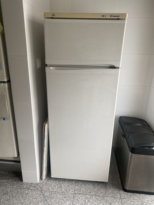 Frigorífico Candy Usado – A Funcionar Perfeitamente