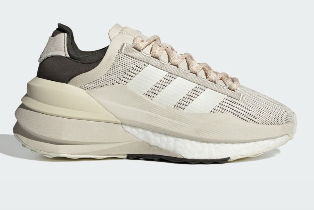 Жіночі кросівки Adidas AVRYN_X