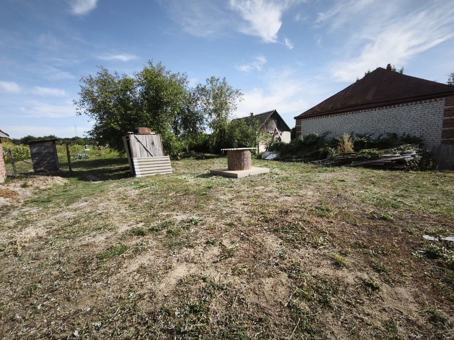 Продам дом с большим участком 34 сотки в с. Зеленый Колодец.
