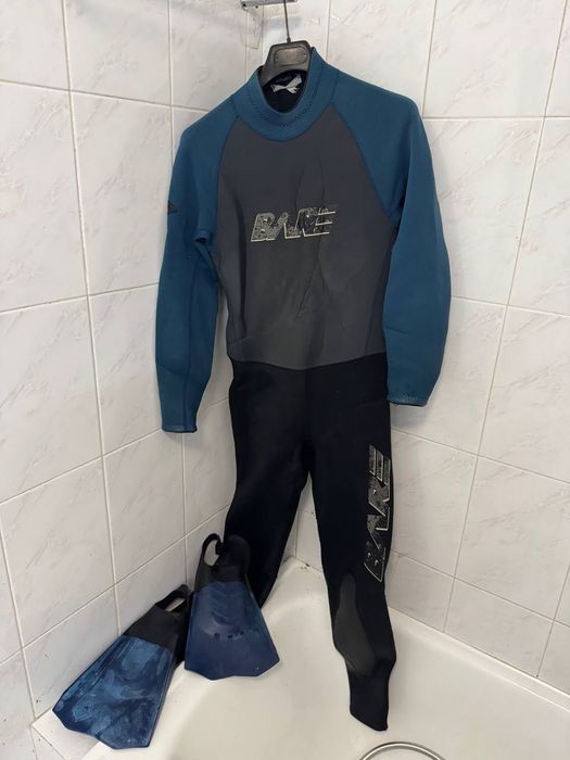 Prancha de bodyboard Rheopaipo , fato Bare, pés de pato e botins! Para desocupar - OPORTUNIDADE