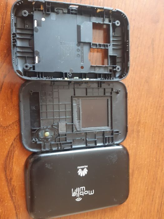 Obudowa routera Huawei E5372