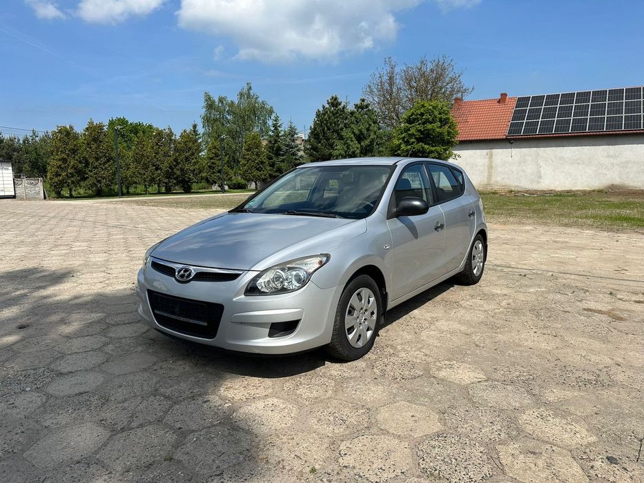 Hyundai I30 1.4 benzynka Klima