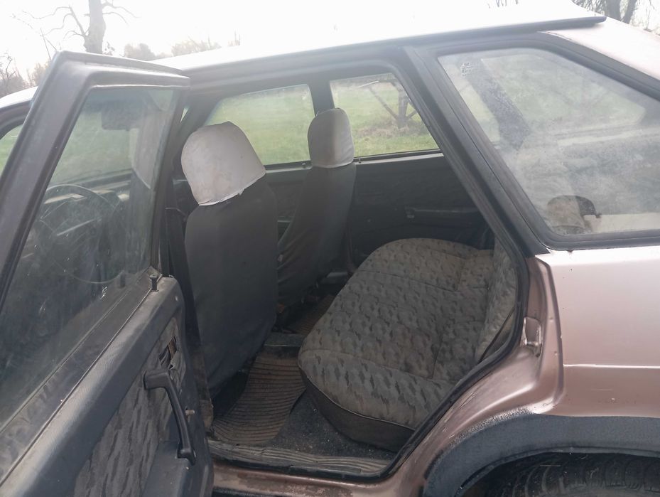 Продам ВАЗ 2109 газ вписаний