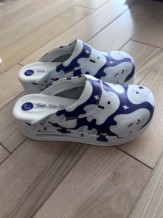 Obuwie medyczne rozmiar 39