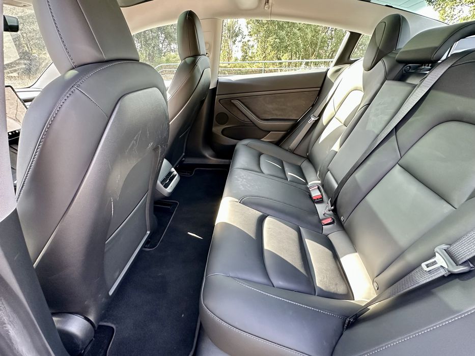 Tesla Model 3 - 109mil Km - IVA dedutivel