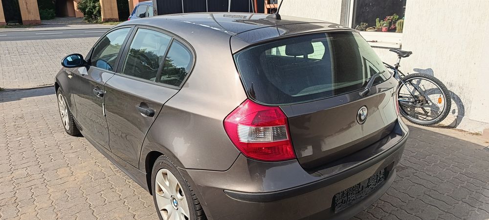 Sprzedam BMW e87 1.6