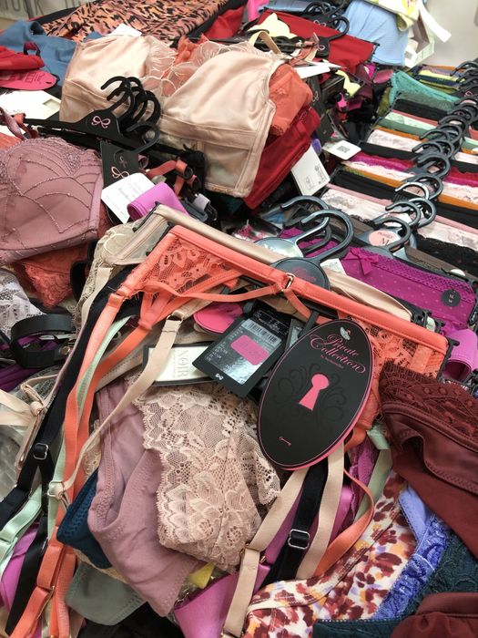 Сток ОПТОМ жіноча білизна Hunkemoller жіноча білизна гуртом