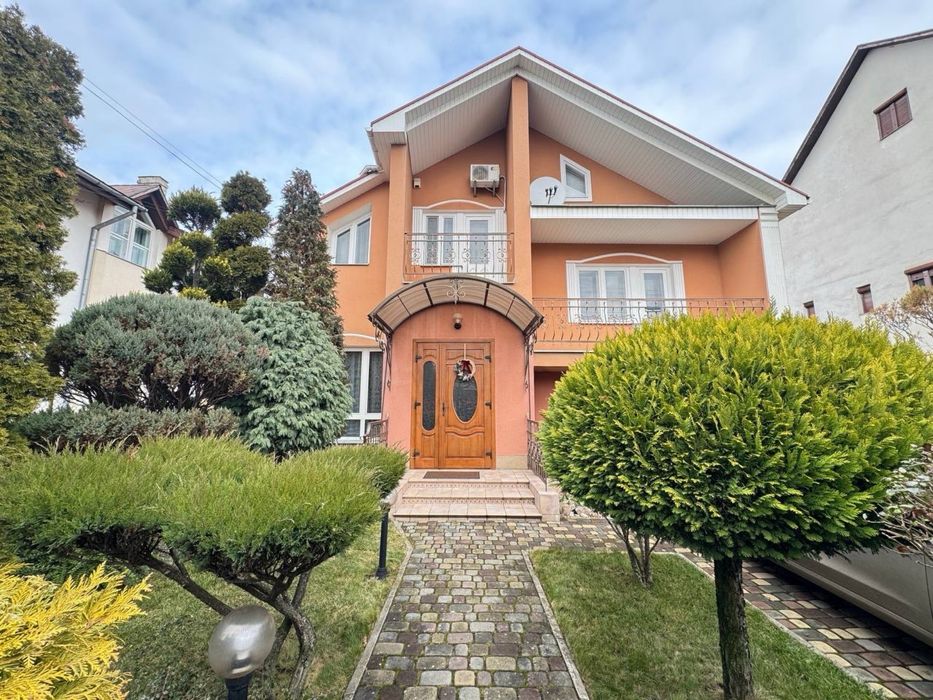 Без %/ Продаж будинку в Ужгороді/Газове опалення/Ремонт /230 м2