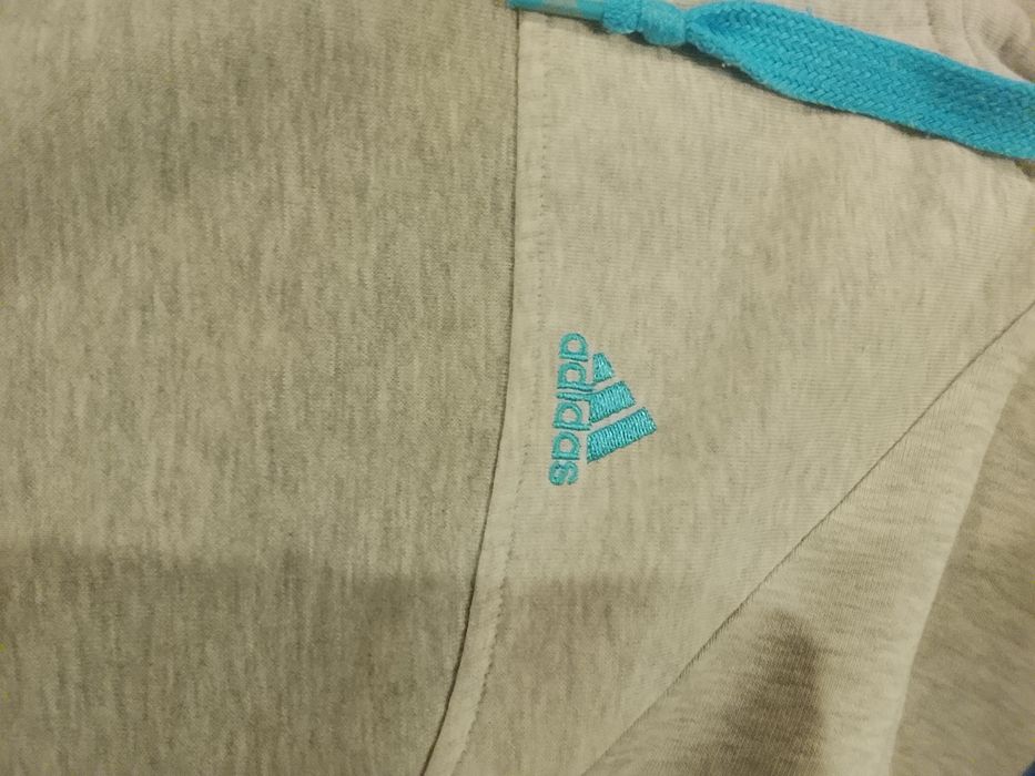 Orginalna bluza Adidasa , stan bardzo dobry