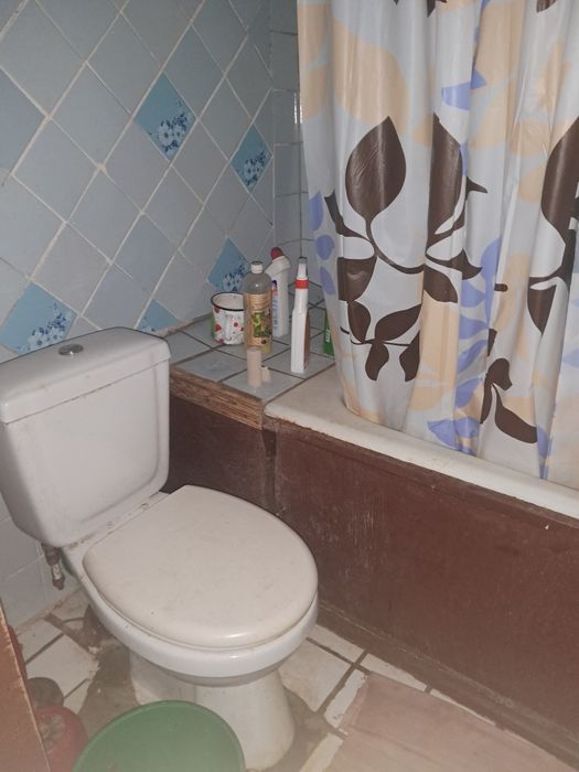 Продам добротний  будинок