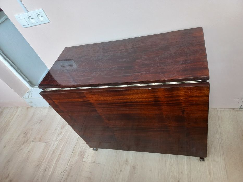 Стол-книжка продам