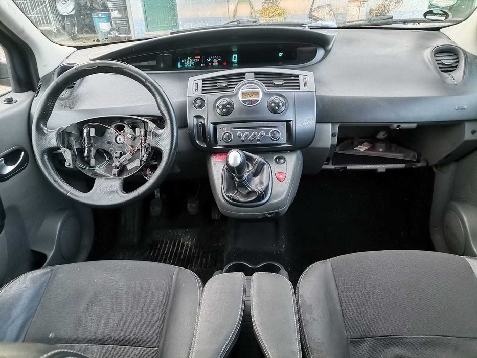 PARA PEÇAS Renault Megane Scénic 1.9 Dci de 2005