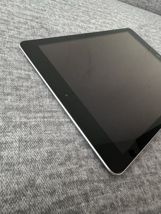 iPad 6 32GB Wi-Fi Gray (8)