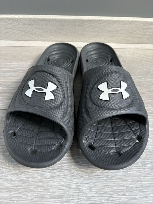Klapki basenowe under armour rozmiar 41